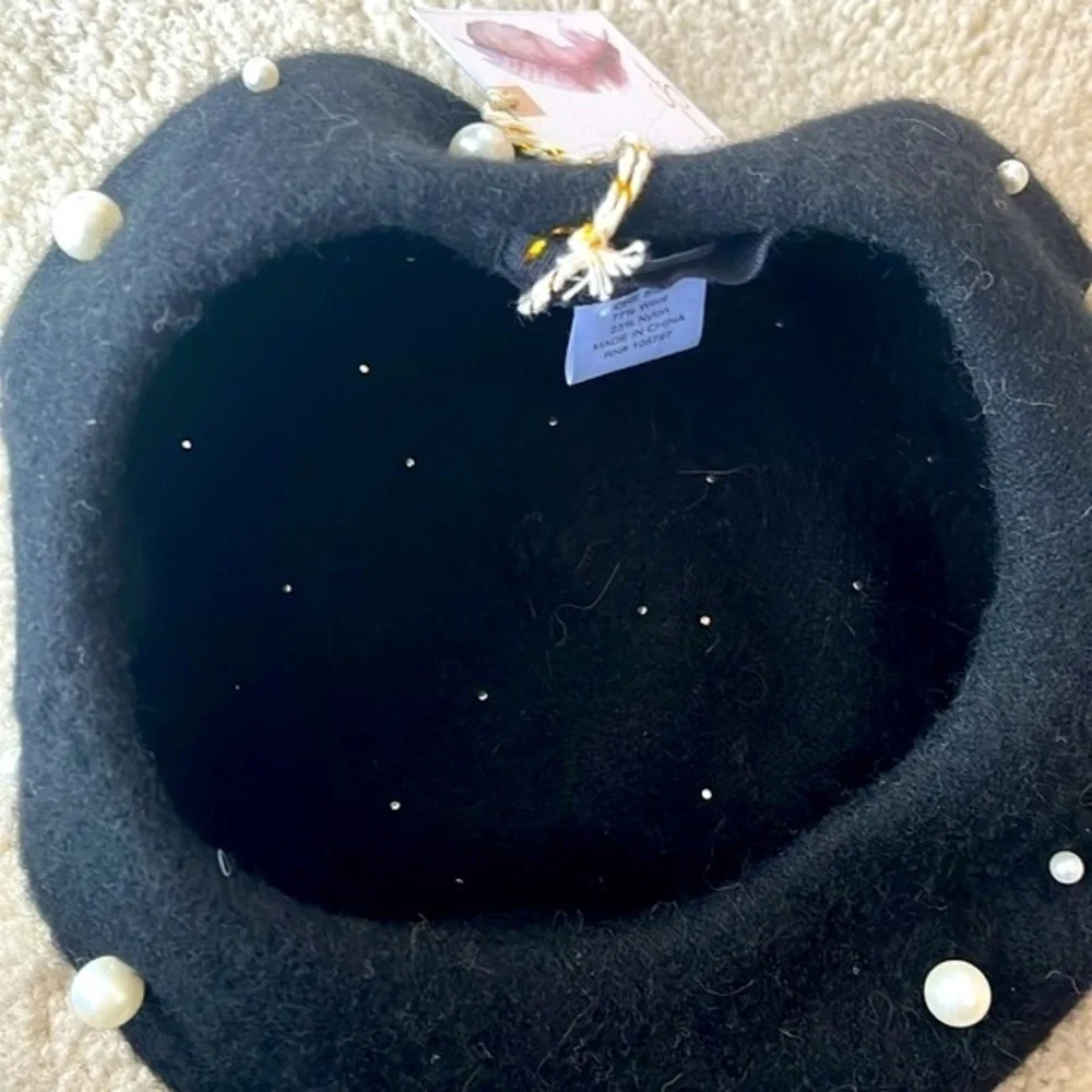 Brand New Jessica Simpson Black Wool French Beret w/ Faux Pearl Accents Beaded